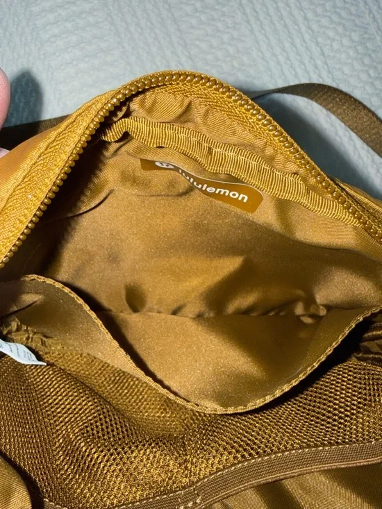 Lululemon City Adventurer Crossbody Bag in Burnt Carmel - Picture 8 of 14